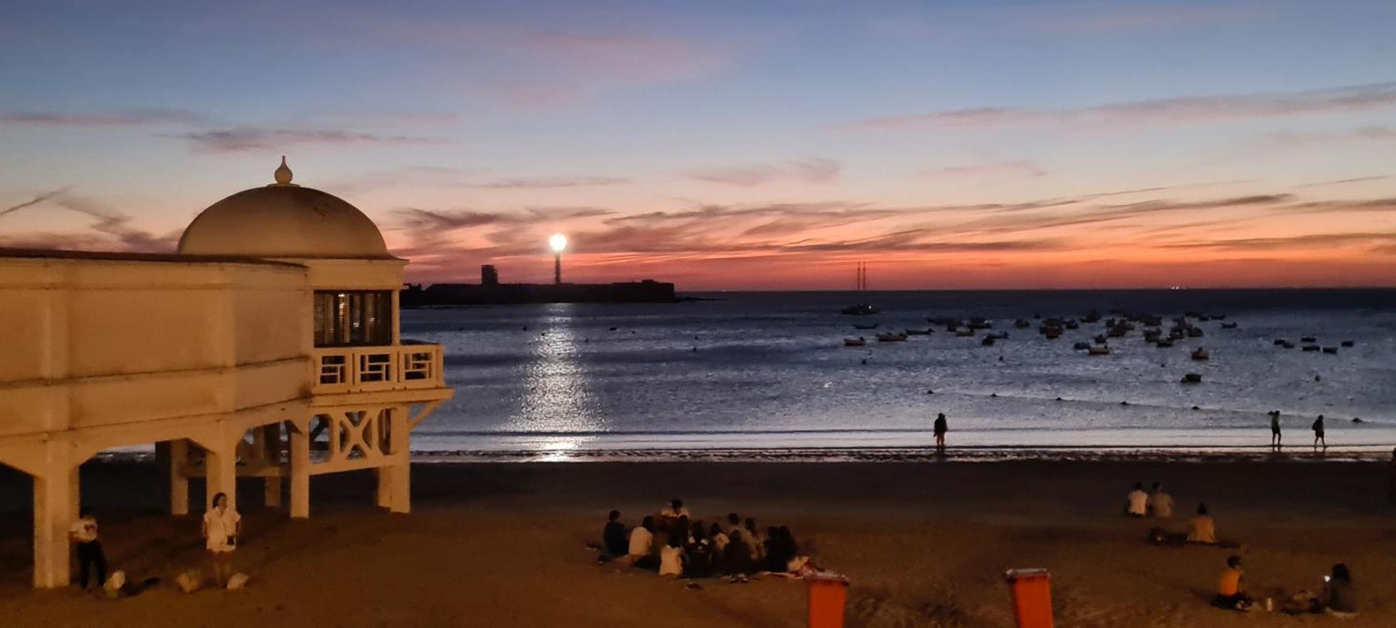 Sweet Meson Apartment Cadiz Bagian luar foto